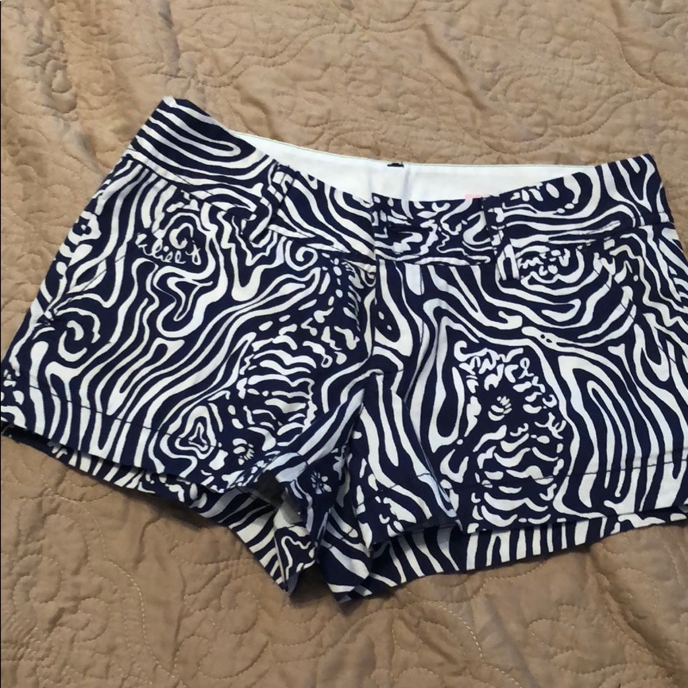 Super cute Lily Pulitzer shorts!